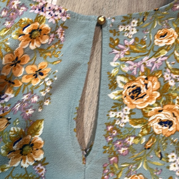 Beautiful Floral Boho Long Sleeve Jumpsuit - Picture 14 of 14